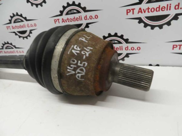 VOLVO V40 2.0 D L.16, POLOSOVINA, PREDNJA LEVA - slika 2