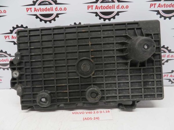 VOLVO V40 L.16, PVC PODNOŽJE AKUMULATORJA - slika 2