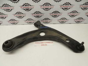 TOYOTA YARIS L.19, ROKA, PREDNJA DESNA