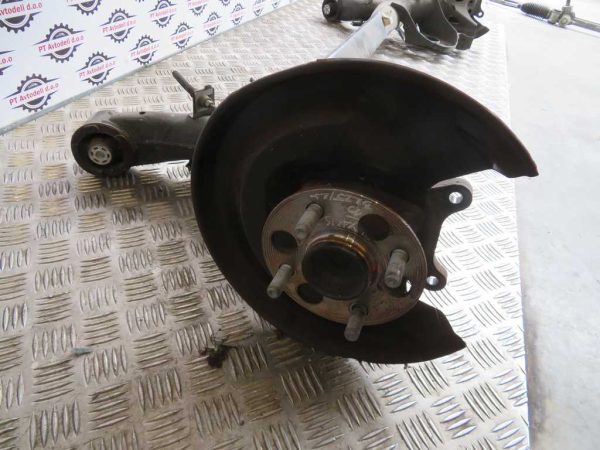 TOYOTA YARIS 1.5 HYBRID L.19, ZADNJA PREMA - slika 3