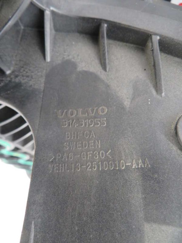 VOLVO V40 L.16, SESALNI KOLEKTOR - slika 3