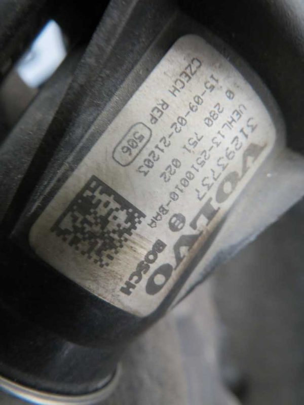 VOLVO V40 L.16, SESALNI KOLEKTOR - slika 4