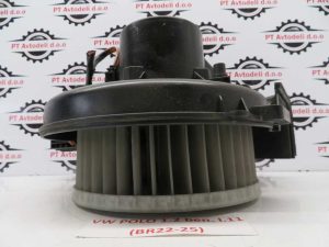 VW POLO L.11, MOTORČEK PEČKE