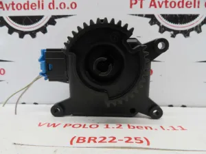 VW POLO L.11, MOTORČEK LOPUTE PEČKE