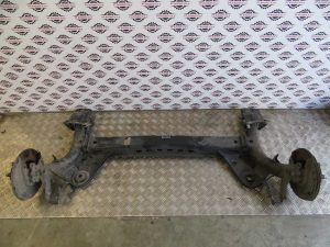 ŠKODA OCTAVIA L.22, ZADNJA PREMA