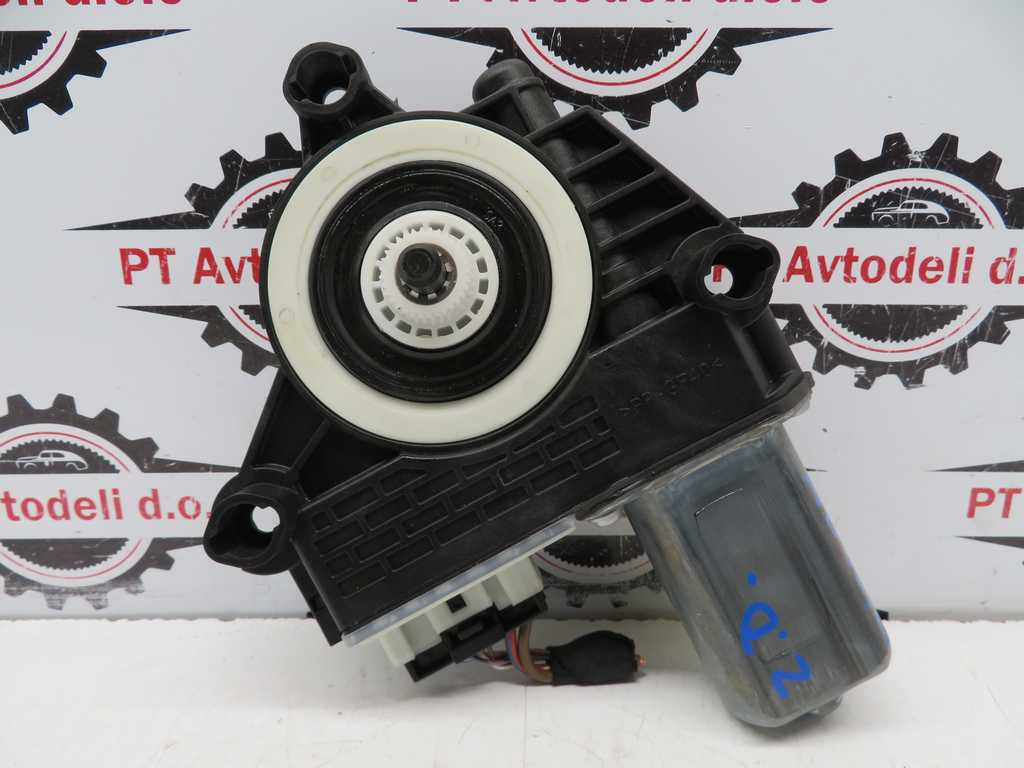 BMW 1 F40 L.23, MOTORČEK ZA DVIG STEKLA, ZADNJI DESNI