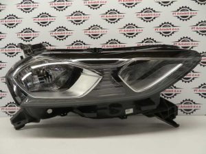 CITROEN DS3 CROSS L.22, PREDNJA DESNA LUČ