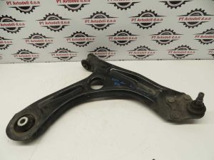 VW UP L.20, ROKA, PREDNJA DESNA