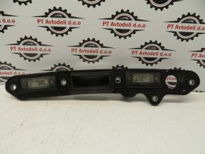 VW PASSAT L.12, TIPKA POKROVA PRTLJAGE