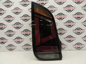 VW UP L.20, ZADNJA LEVA LUČ