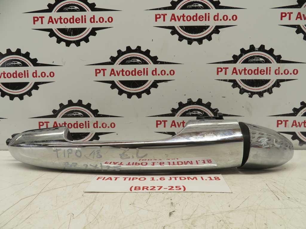 FIAT TIPO L.18, ZUNANJA KLJUKA VRAT, ZADNJA LEVA