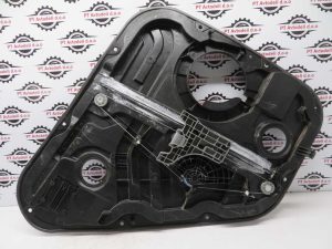 HYUNDAI TUCSON L.17, MEHANIZEM ZA DVIG STEKLA, ZADNJA DESNA