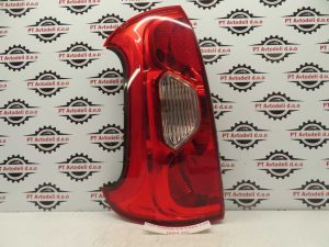 FIAT PANDA L.16, ZADNJA LEVA LUČ