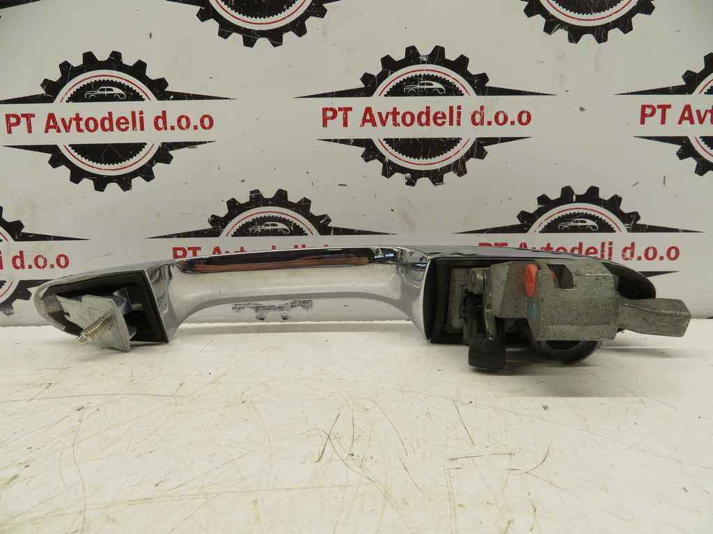 FIAT 500 L.09, ZUNANJA KLJUKA VRAT, PREDNJA DESNA - slika 2