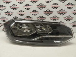 VW POLO L.20, LUČ, PREDNJA DESNA