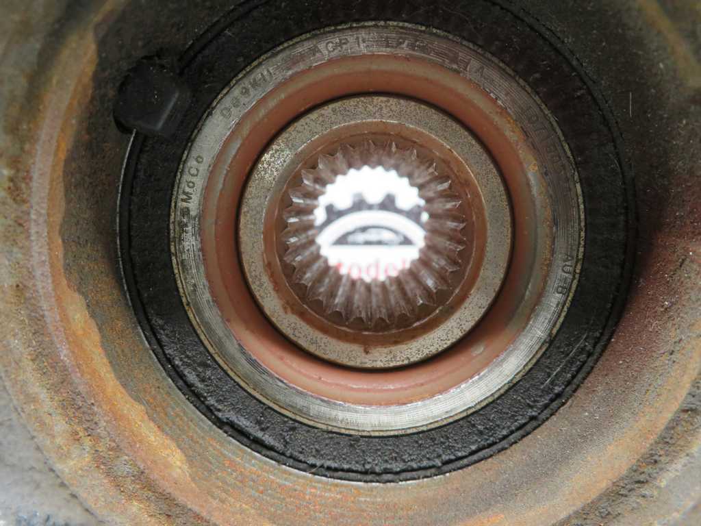 FORD FIESTA 1.1 BEN. L.20, OSNI KRAK, PREDNJI DESNI - slika 4