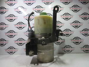 VW POLO L.09, SERVO ČRPALKA