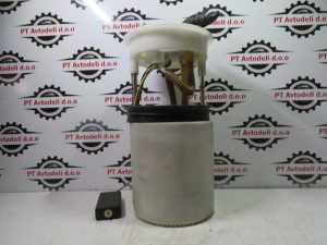 VW POLO L.10, PUMPA GORIVA V REZERVOARJU
