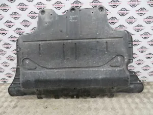 ŠKODA KODIAQ L.20, PVC ZAŠČITA POD MOTORJEM