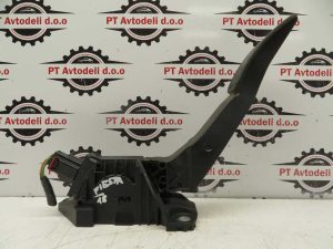 FORD FIESTA L.18, STOPALKA ZA GAS