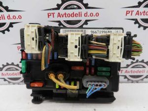 CITROEN DS3 1.6 HDI L.15, ELEKTRONIKA Z VAROVALKAMI