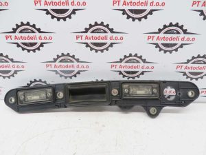 VW TOURAN L.05, TIPKA IN LUČKE POKROVA PRTLJAGE