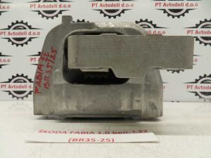 ŠKODA FABIA L.22, NOSILEC MOTORJA