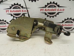 VW TOUAREG L.07, KLJUČAVNICA POKROVA PRTLJAGE