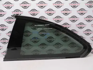 BMW 2 F22 COUPE L.15, BOČNO STEKLO, ZADNJE LEVO