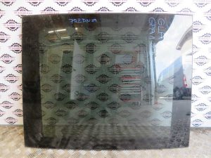 MERCEDES-BENZ GLA L.18, STREŠNO OKNO, PREDNJE