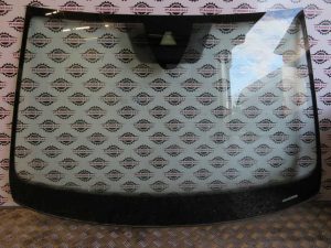 VW POLO L.24, VETROBRANSKO STEKLO