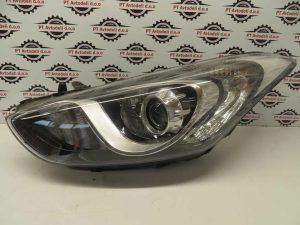 HYUNDAI I30 L.15, PREDNJA LEVA LUČ