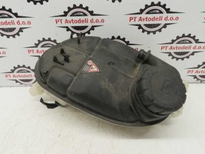 MERCEDES-BENZ GLA L.18, EKSPANZIJSKA POSODA