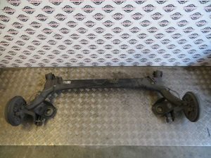 ŠKODA FABIA L.20, ZADNJA PREMA