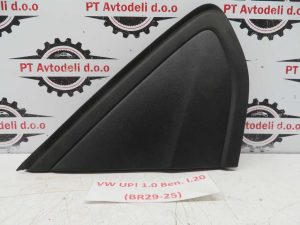 VW UP L.20, PVC TRIKOTNIK BLATNIKA, DESNI
