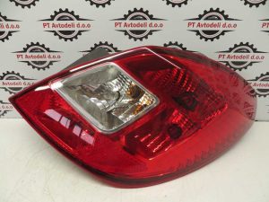 OPEL CORSA L.07, ZADNJA DESNA LUČ