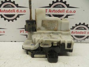 FIAT 500 L.12, KLJUČAVNICA VRAT, PREDNJA DESNA