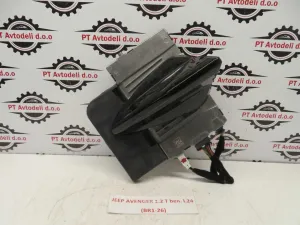 JEEP AVENGER L.24, ANTENA