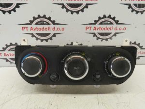 RENAULT CAPTUR L.16, STIKALA ROČNE KLIME
