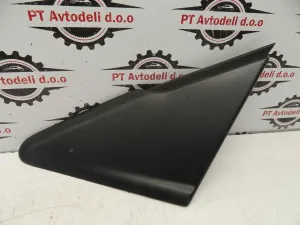 RENAULT CAPTUR L.16, PVC TRIKOTNIK BLATNIKA, LEVI