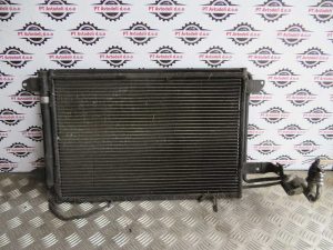 VW GOLF 5 1.9 TDI L.07, HLADILNIK KLIME