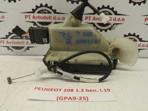 PEUGEOT 208 L.19, KLJUČAVNICA VRAT, PREDNJA LEVA