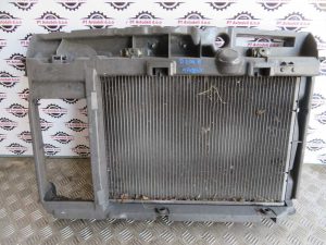 PEUGEOT 208 L.19, VEZNA STENA, HLADILNIK VODE IN VENTILATOR