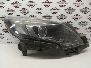 OPEL ZAFIRA L.16, PREDNJA DESNA LUČ