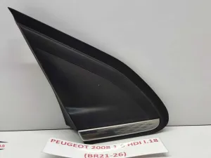 PEUGEOT 2008 L.18, PVC TRIKOTNIK BLATNIKA, DESNI
