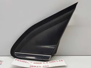 PEUGEOT 2008 L.18, PVC TRIKOTNIK BLATNIKA, LEVI